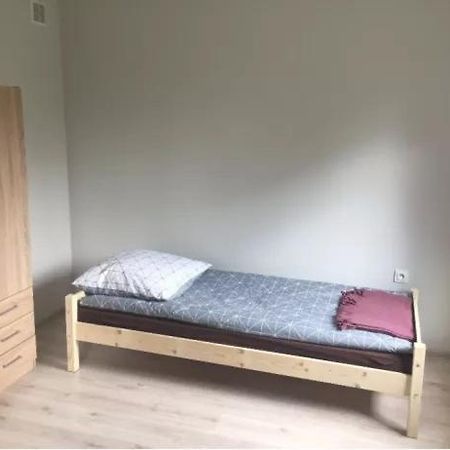 Apartament Trzy Osobowy Dęblin Eksteriør bilde